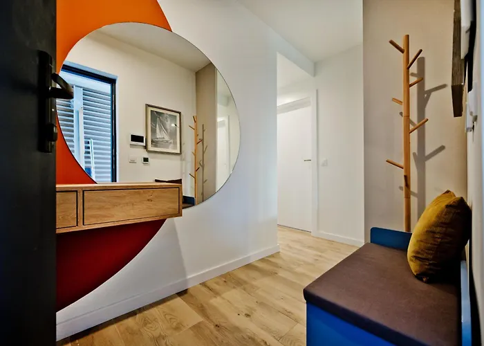 Blueapart Jezynowa * 亚斯塔尔尼亚