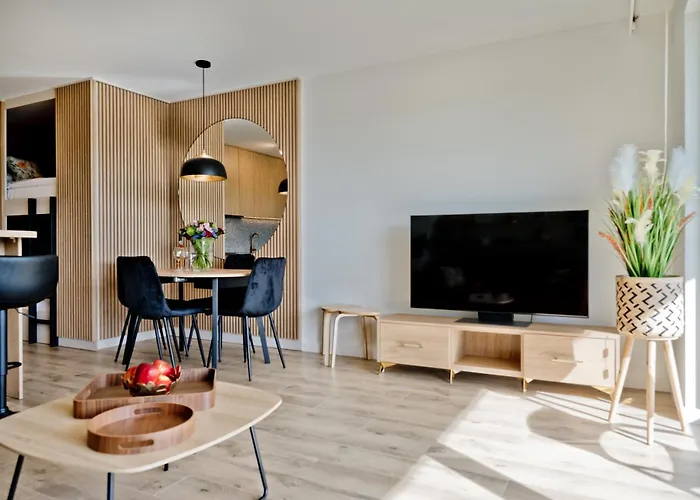 Blueapart Jezynowa * 亚斯塔尔尼亚