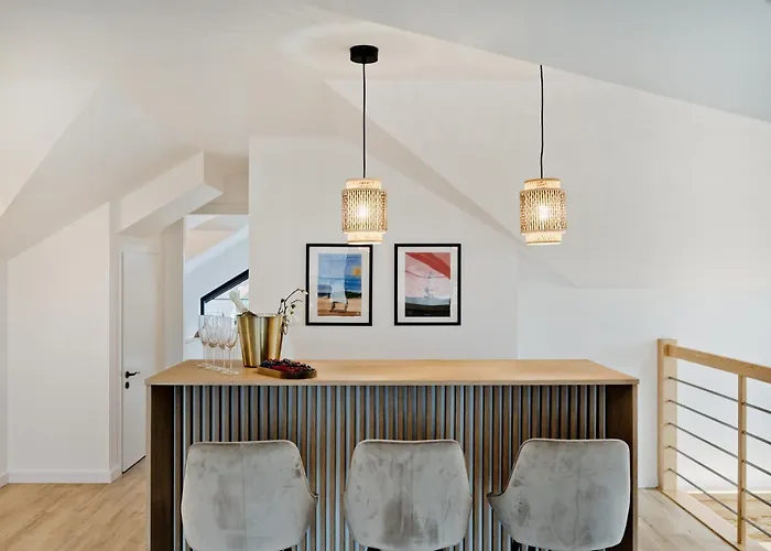 Blueapart Jezynowa 亚斯塔尔尼亚