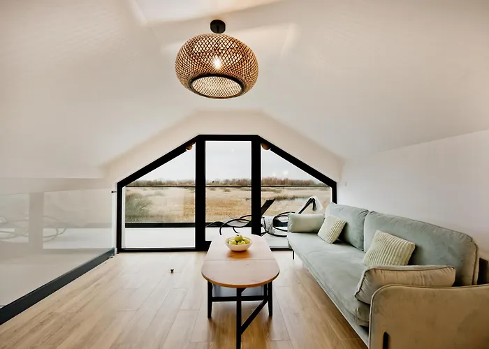 Blueapart Jezynowa 亚斯塔尔尼亚