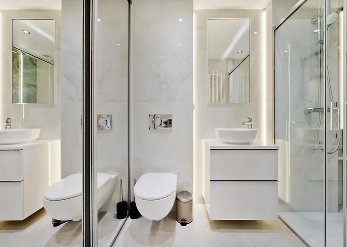 Blueapart Jezynowa 亚斯塔尔尼亚